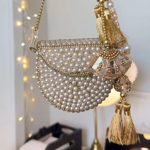 MINI LUXE Handbags - BRIDAL FORMAL PEARL MINI CLUTCH CROSSBODY BAG